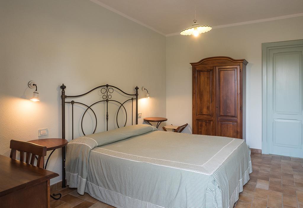 B&B Corte Degli Struzzi Pescia Romana Quarto foto